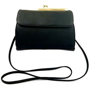 Vintage Rosetti Black Gold Organizer Wallet Purse